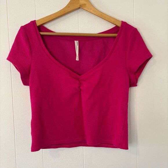 Anthropologie Scoop Neck Baby Tee Crop Top Short Sleeve Hot Pink Medium Feminine - Picture 4 of 12